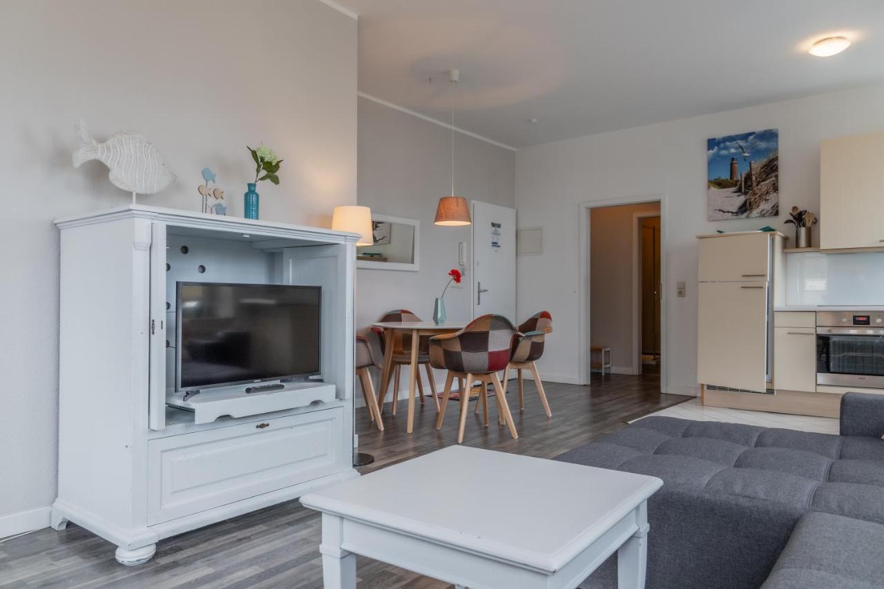 Strandnahe 2-Raum-Ferienwohnung Im Zentrum - Residenz Strandeck Fewo 02 ゲーレン エクステリア 写真